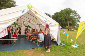 Kinderkirche: Kinderanimation auf dem Ostsee Campingplatz Hemmelmark