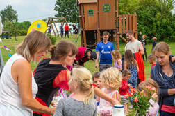 Kinderkirche: Kinderanimation auf dem Ostsee Campingplatz Hemmelmark