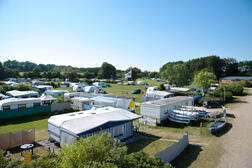 Caravan- und Wohnmobil-Stellplätze